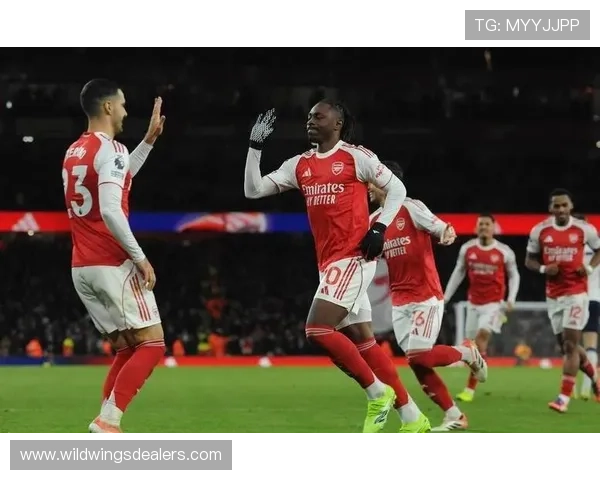 阿森纳欢迎旧将朱勒斯重返训练场助力球队发展